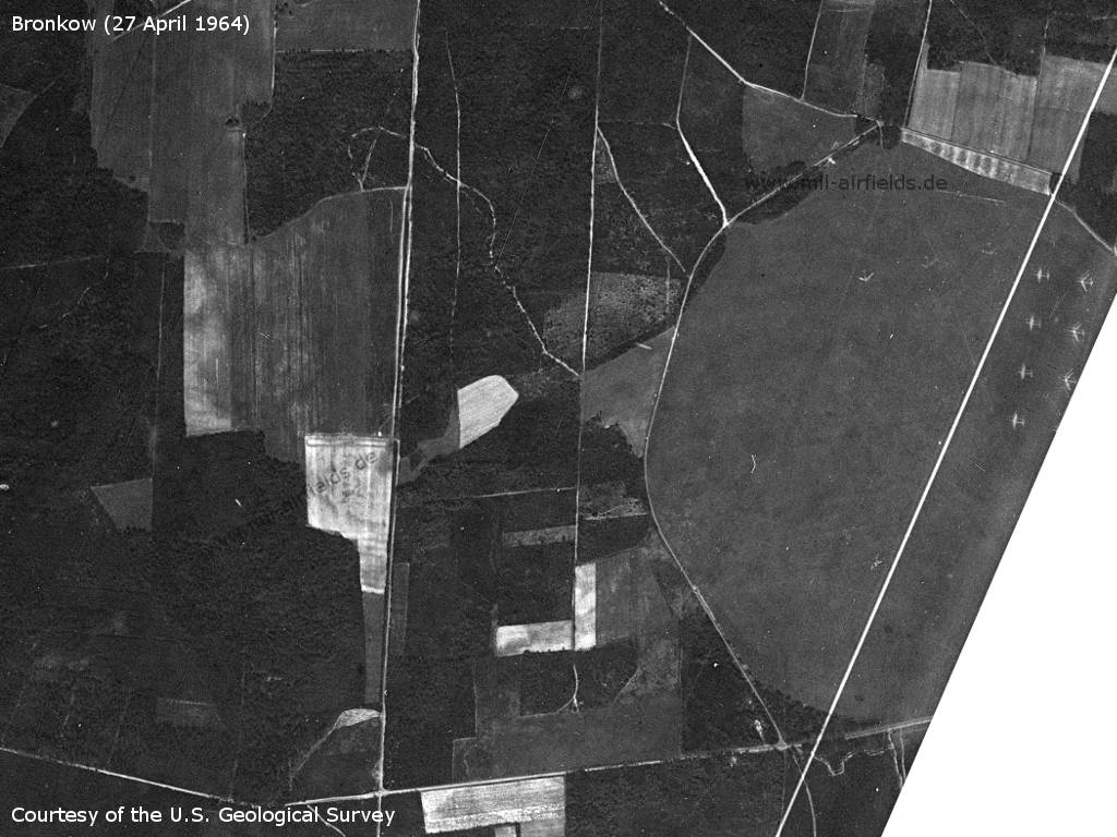 Flugplatz Bronkow, Montag 27.04.1964
