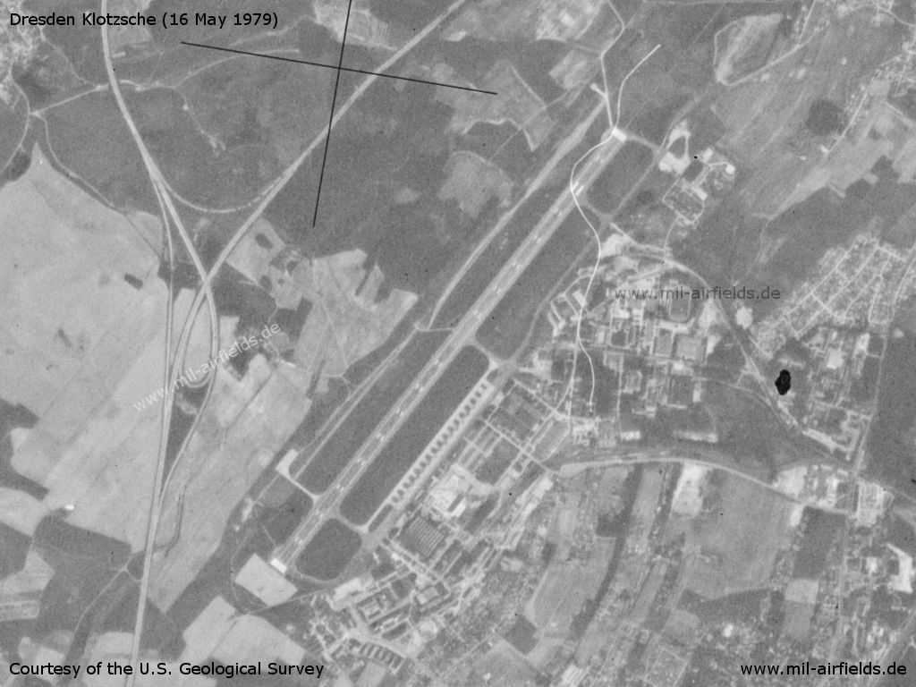 Flughafen Dresden Klotzsche auf einem Satellitenbild 1979