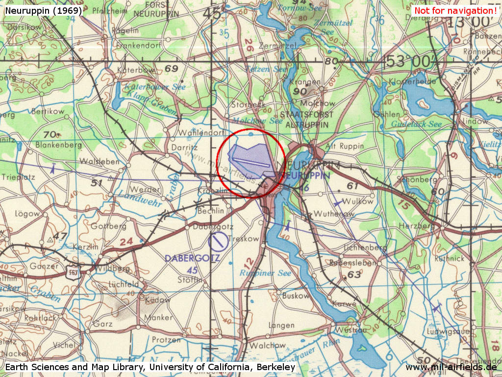 Der Flugplatz Neuruppin auf einer Karte 1969