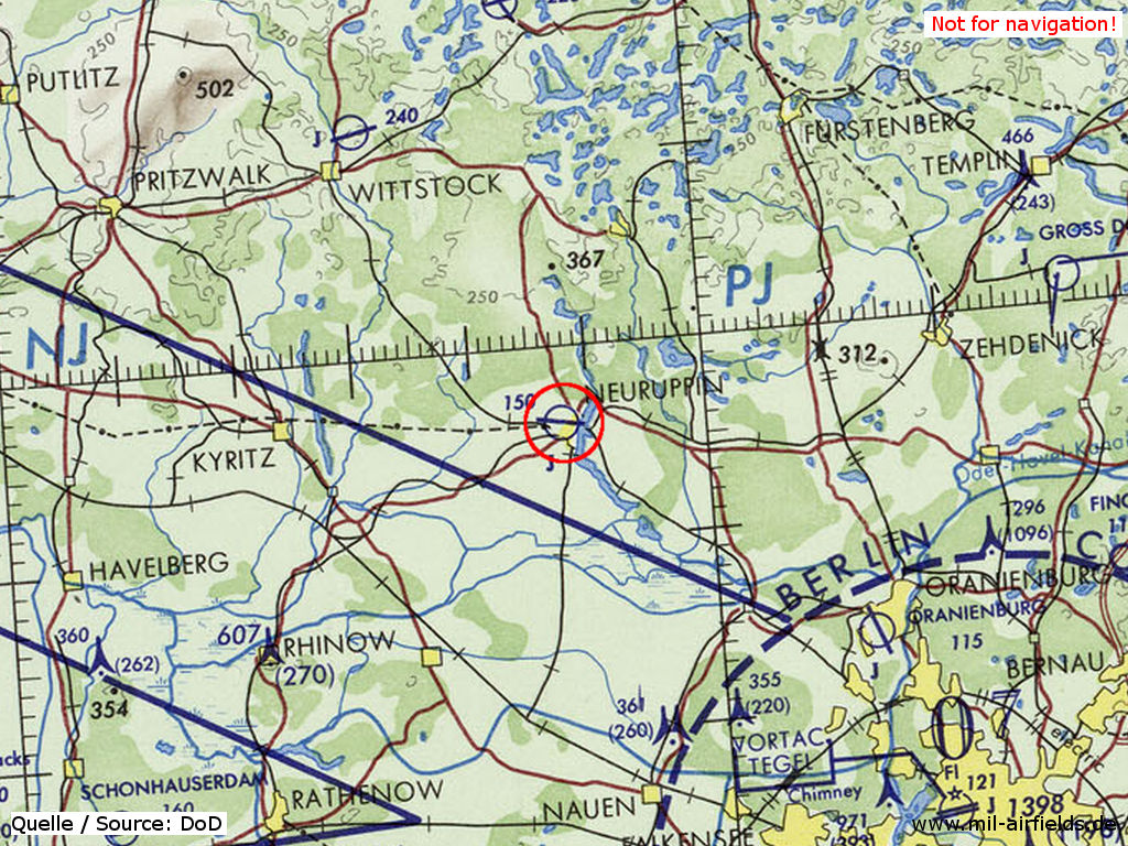 Sowjetischer Flugplatz Neuruppin auf einer Karte 1972
