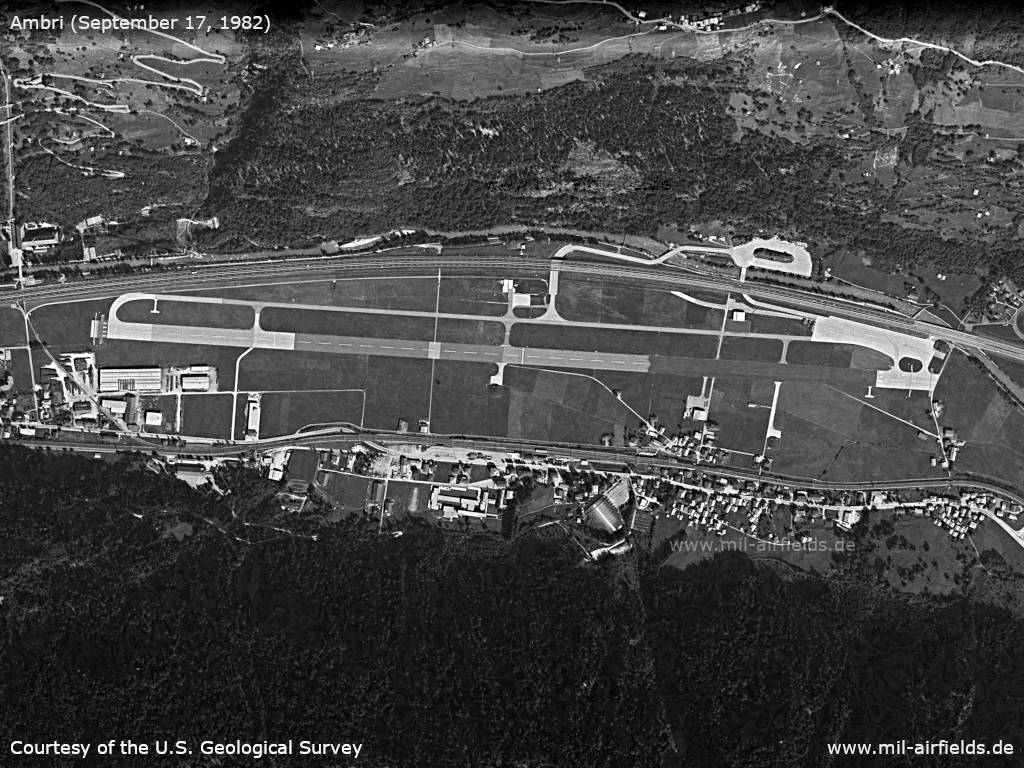 Satellitenbild Flugplatz Ambri Piotta, Schweiz, 1982