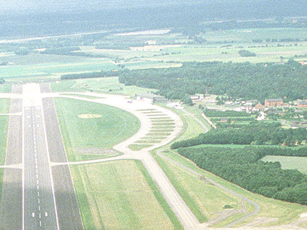 Leiterförmiger Abstellbereich im Norden Fliegerhorst Ahlhorn