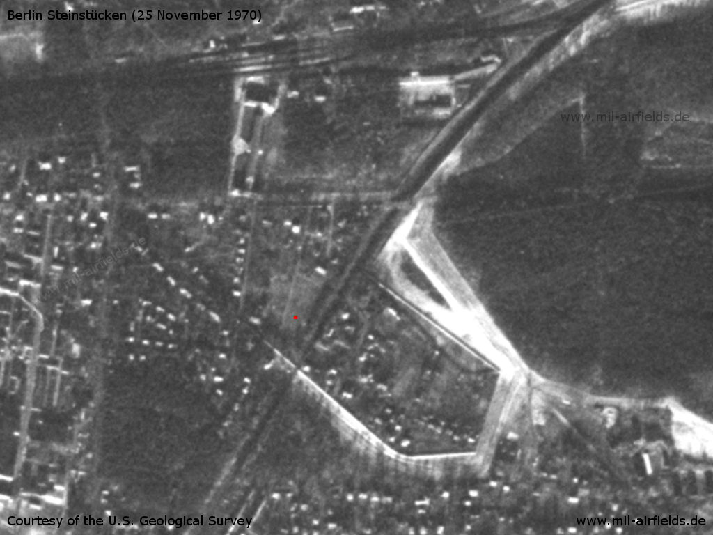 Berlin-Steinstücken auf einem Satellitenbild 1970