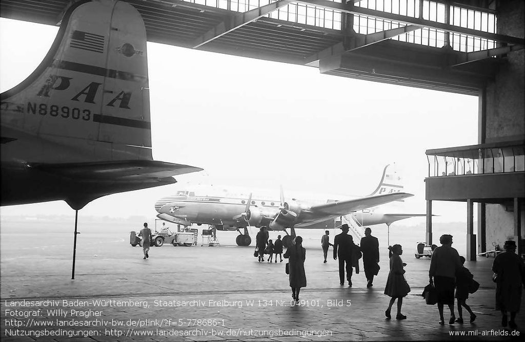 C-54 Skymaster (Douglas DC-4) of Pan American World Airways (PAA) N88903, N90902