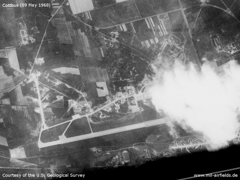 Flugplatz Cottbus auf einem Satellitenbild 1968