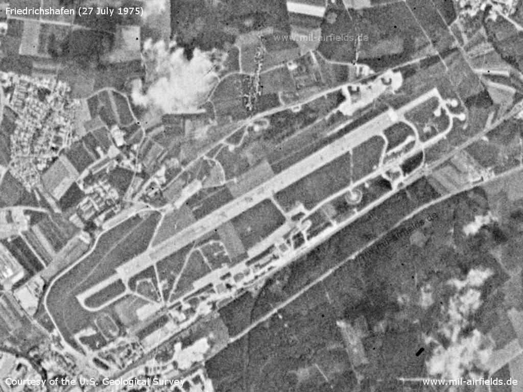 Flugplatz Friedrichshafen auf einem Satellitenbild 1975