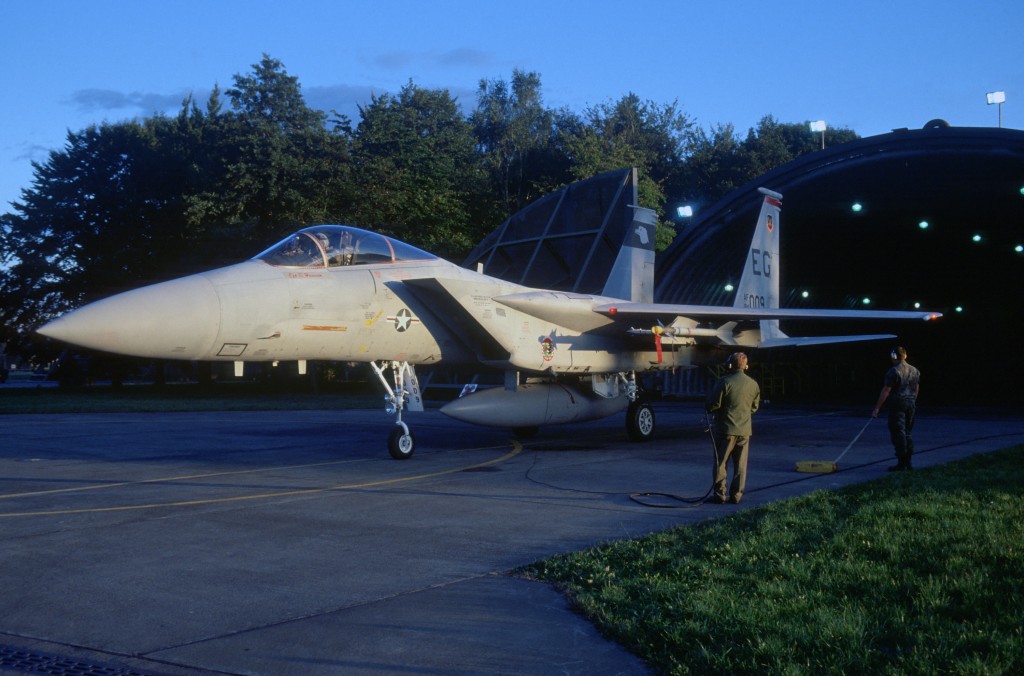 F-15 der 60th Tactical Fighter Squadron auf Flugplatz Lahr in Shelter