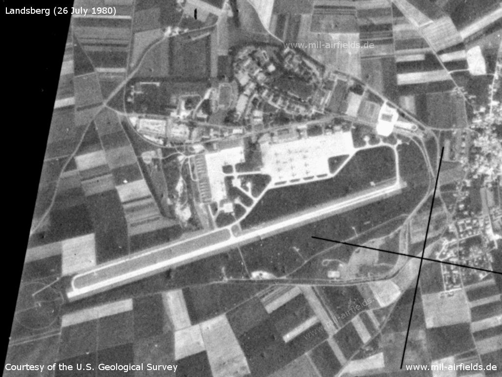Flugplatz Landsberg auf einem Satellitenbild 1980