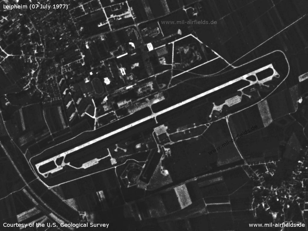 Fliegerhorst Leipheim auf einem Satellitenbild 1977