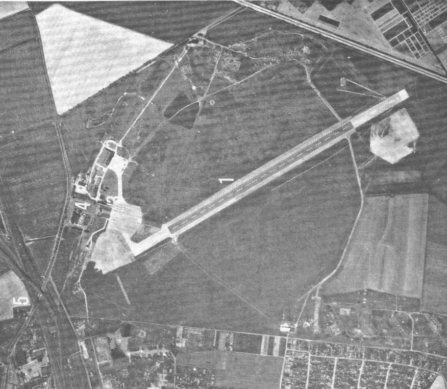 Aerial picture of Mockau airport 1960s or 1970s