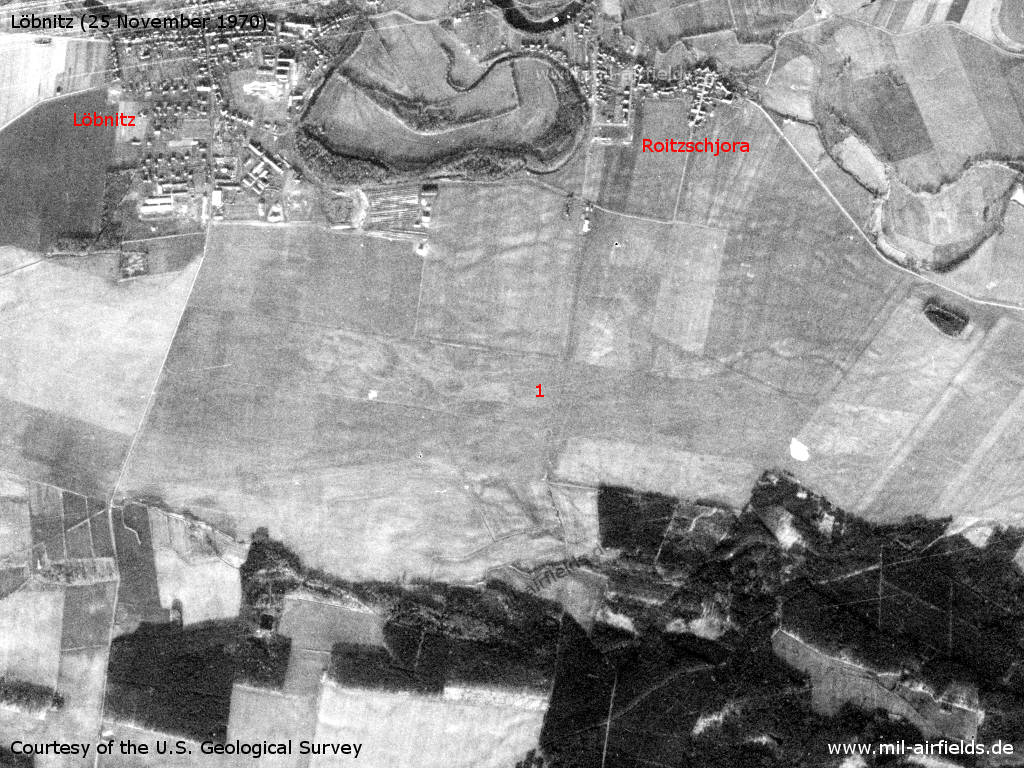 Flugplatz Roitzschjora auf einem Satellitenbild 1970