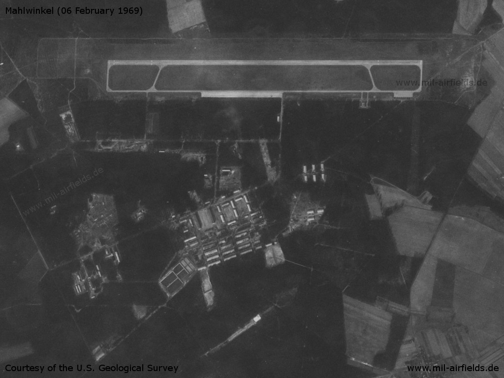 Flugplatz Mahlwinkel auf einem Satellitenbild 1969