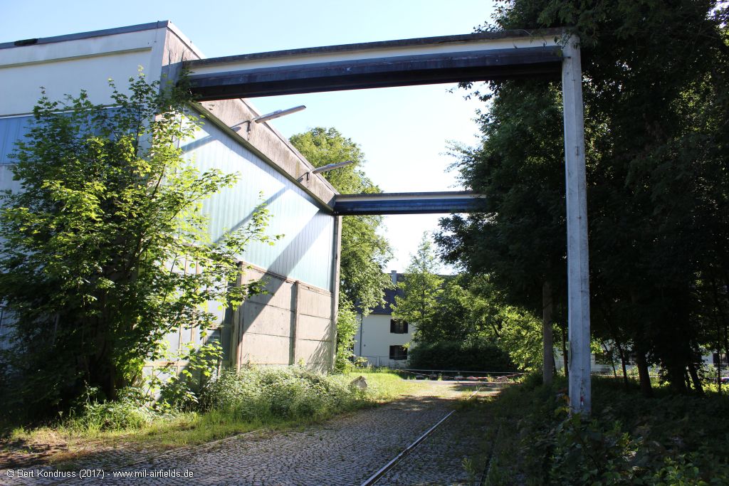 Verladeeinrichtung mit Eisenbahn-Gleis, Fliegerhorst Memmingen