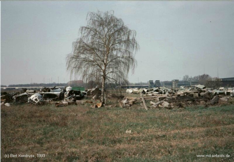 Remains of dismantled Soviet aircraft and aerials at Rangsdorf