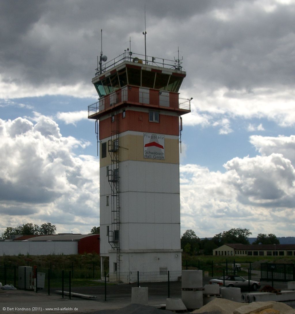 Kontrollturm / Tower Schwäbisch Hall Hessental