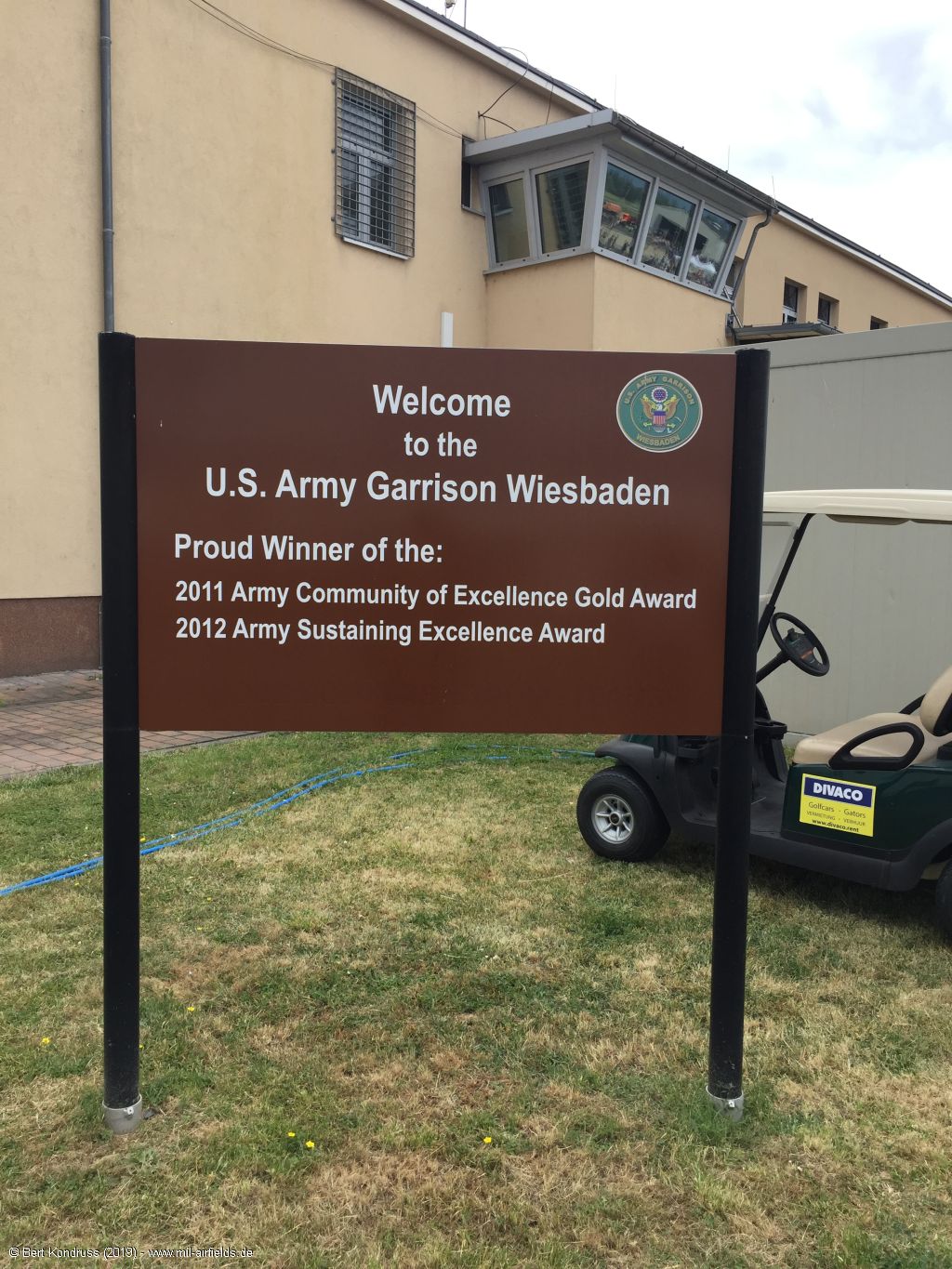 Sign: Welcome to the U.S. Army Garrison Wiesbaden