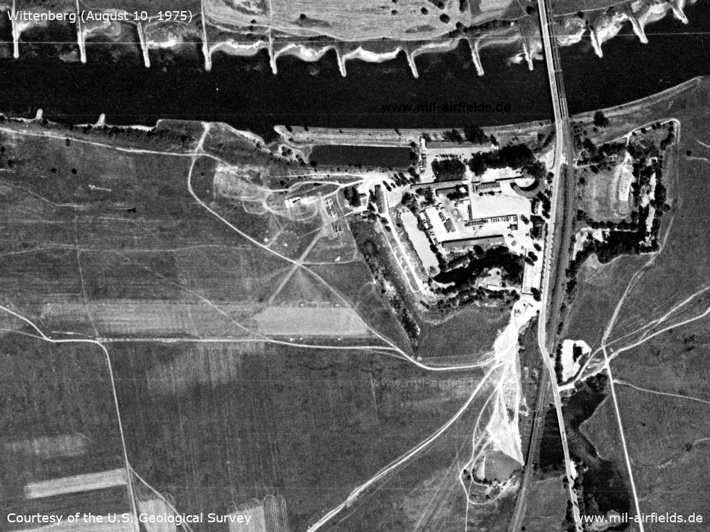Satellitenbild vom Flugplatz Wittenberg DDR 1975