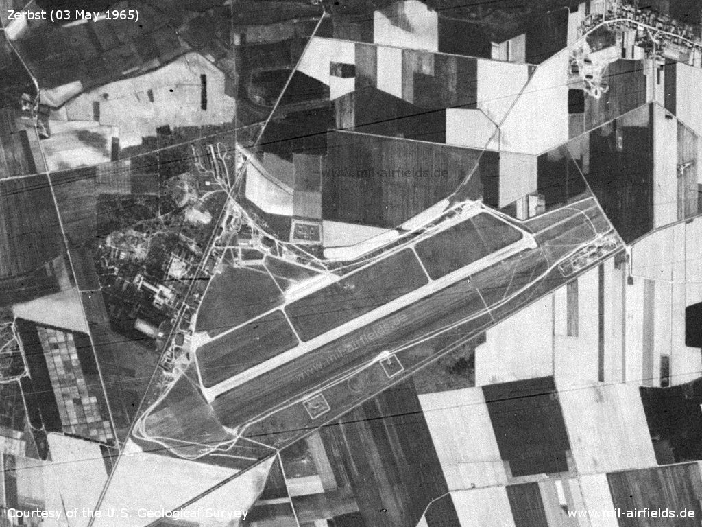 Flugplatz Zerbst auf einem Satellitenbild 1965