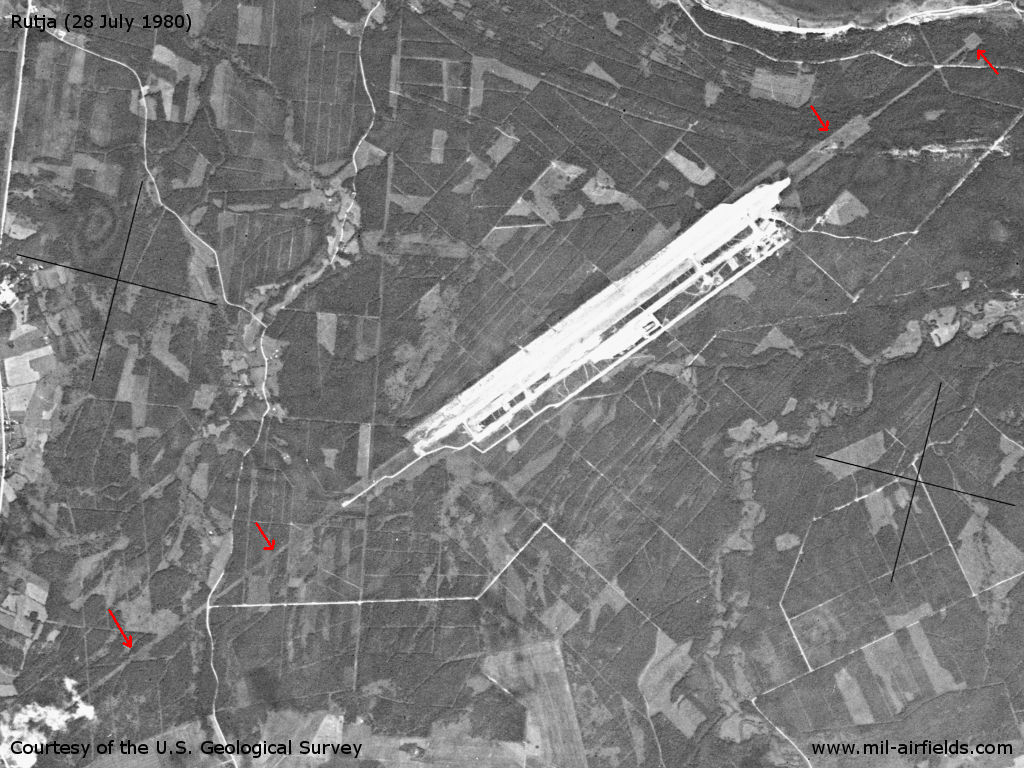 Flugplatz Rutja, Estland, auf Satellitenbild 1980