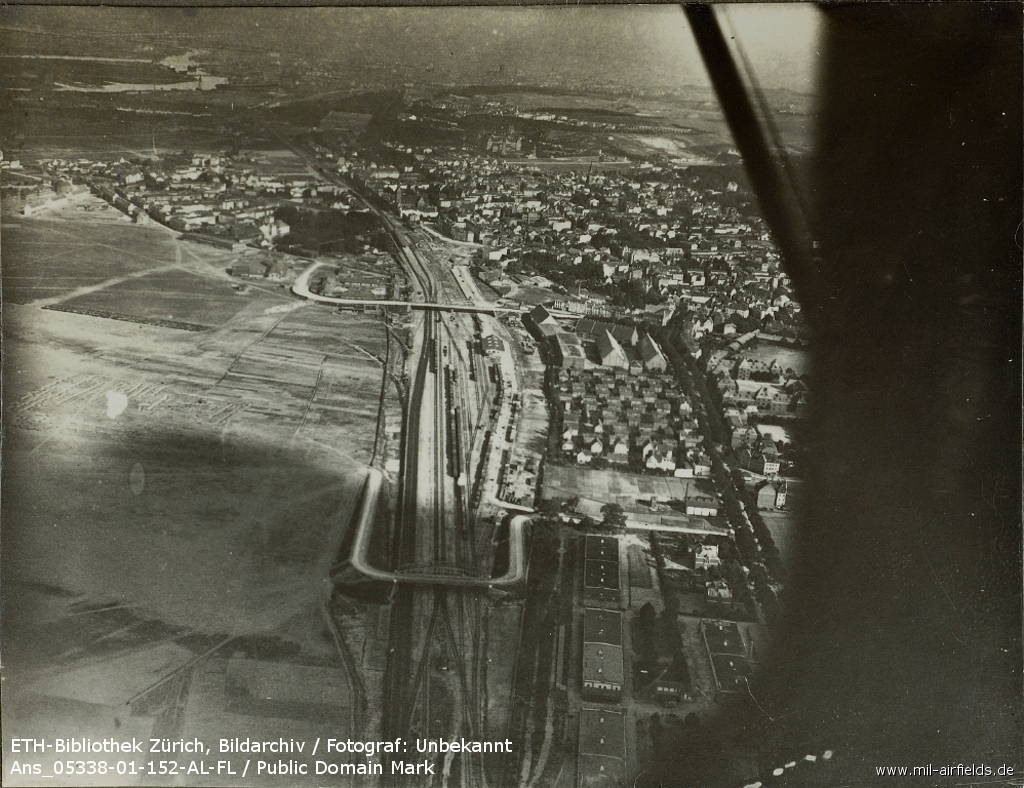 Aerial view, probably 1920s
