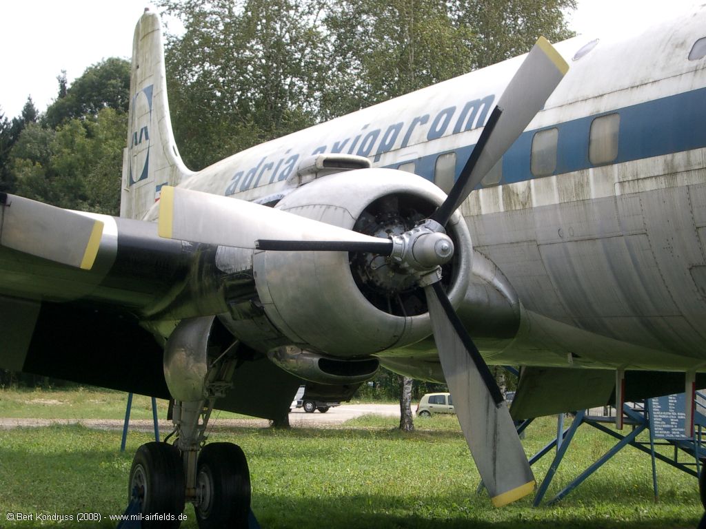Flugzeug DC-6B adria aviopromet