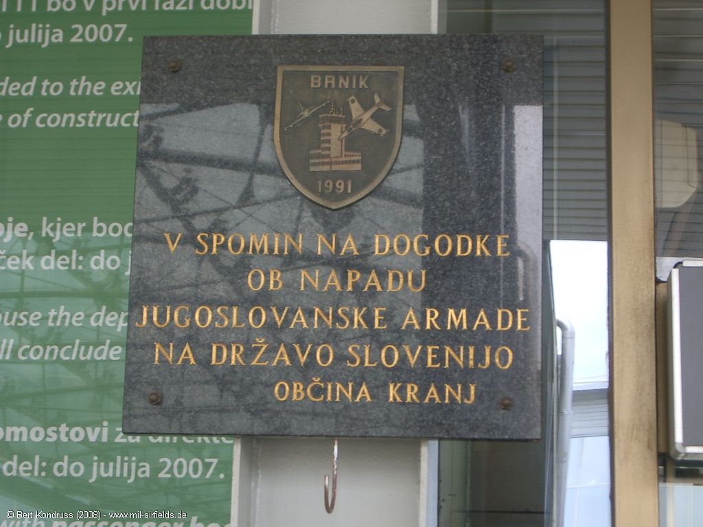 Commemorating the Yugoslav Army's attack on Slovenia in 1991